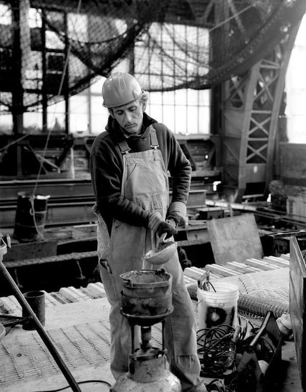 Как выбрать подрядчика для ремонта: 10 вопросов до подписания договора